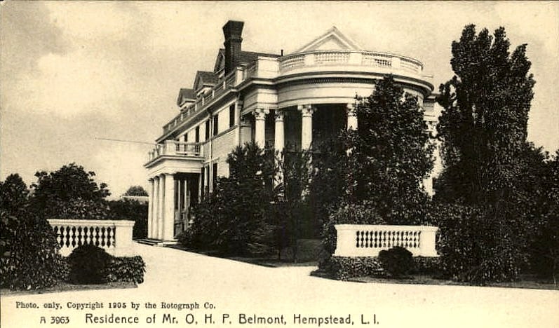 Brookholt, exterior