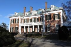Clayton, exterior, entrance front