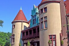 Coindre Hall, exterior, entrance towers