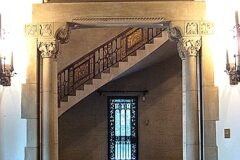 La Selva Mansion