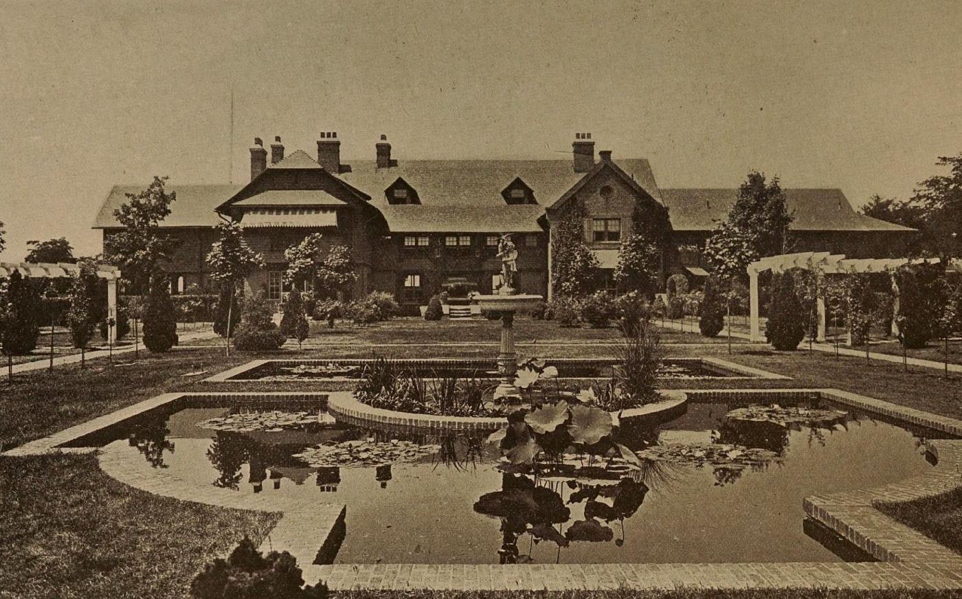 Rosemary Farm, exterior