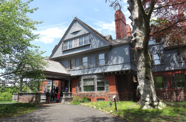 Sagamore Hill, exterior